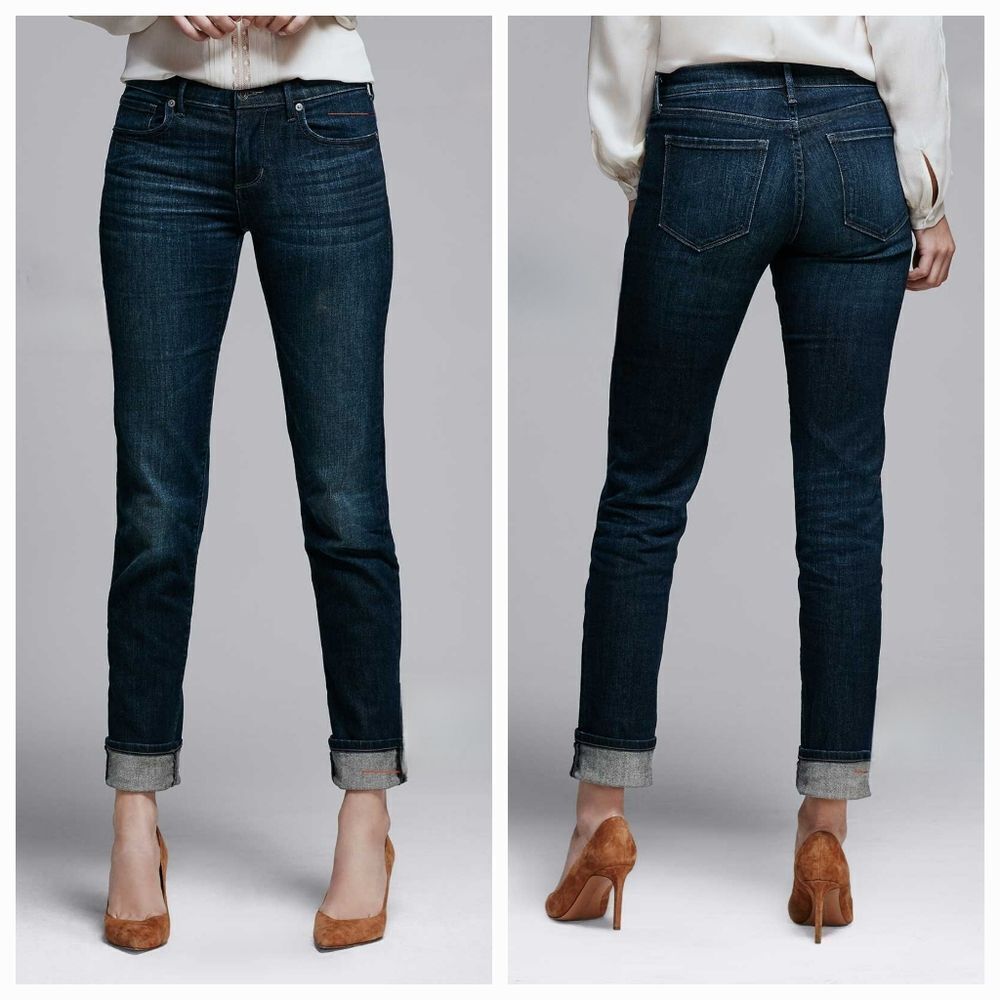 🔸️Banana Republic Blue Dark Wash Girlfriend Jeans Size 6/28
